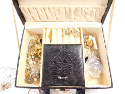 Various costume jewellery and effects, jewellery box containing various paste brooches, floral example 5cm wide, Avon bracelet, cameo brooch, shoe brooch, pierced mask fob, polished gold coloured band, cameo ring, other costume rings, butterfly ear stud, - 3