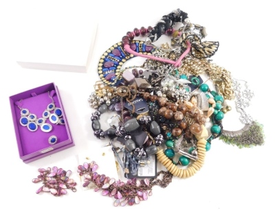 Modern costume jewellery, to include brands such as Buckinghams, Marks And Spencer and Saloos, wooden ring bead necklace and earring sets, etc. (a quantity)