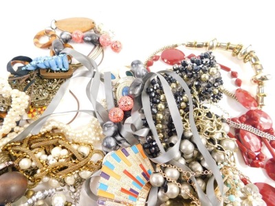 A group of modern costume jewellery necklaces, of varying designs and period styles, mainly beaded and chunky examples. (a quantity) - 3