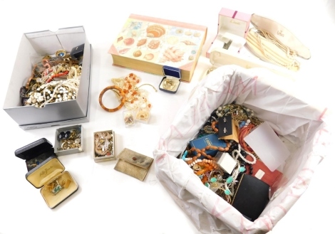 Various costume jewellery and effects, a book shaped jewellery box, various beads, necklaces, brooches, other costume jewellery, etc. (a quantity)