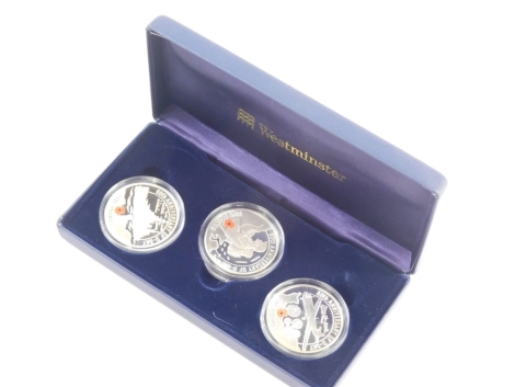 A 60th Anniversary of D-Day three coin five pound proof set, in outer case.