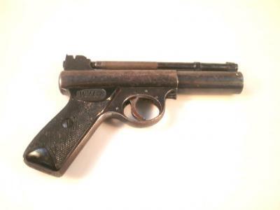 A Webley & Scott limited mark 1 air pistol