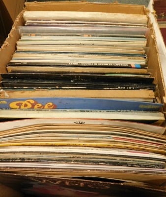 Records, 33rpm, modern, classical, Shirley Bassey, Johnny Mathis, Tony Christie, Very Special Love Songs, Bee Gees, etc. (a quantity) - 2