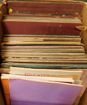 Records, 33rpm, modern, classical, Shirley Bassey, Johnny Mathis, Tony Christie, Very Special Love Songs, Bee Gees, etc. (a quantity) - 3