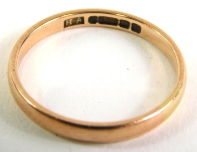 Two 9ct gold plain wedding bands, size M and O, 4.3g. - 3