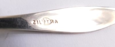 Various flatware, a set of six dessert spoons, fiddle pattern, marked Panama silver, 16cm long, various other flatware similarly marked Brazilian silver, various forks marked Brazilian silver, silver handled and plated cake slice, set of Juwelier teaspoon - 4