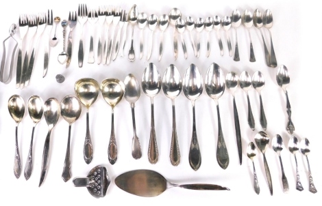 Various flatware, many pieces marked 800, to include cake slice, spoons, serving pieces, thimble, forks, etc. (a quantity)