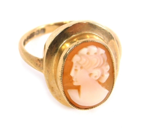 A 9ct gold cameo dress ring, size L, 3.9g all in.