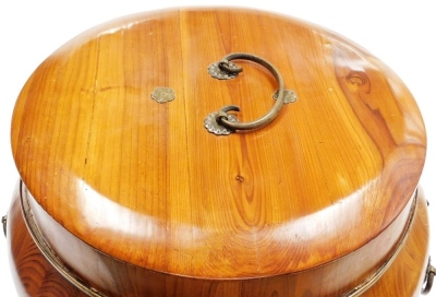 A Chinese brass bound pine rice bucket and cover, with brass banding and handles, 41cm high, 42cm wide. - 6