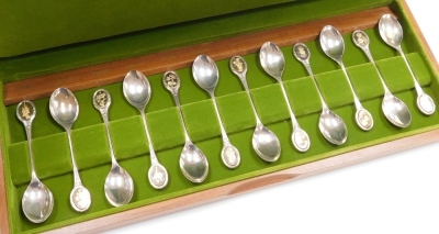 The Royal Horticultural Society silver flower spoons, cased with certificate of authenticity, John Pinches Ltd, Sheffield 1981, 9.87oz. - 2