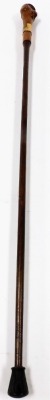 An early 20thC root wood and Malacca walking cane, with an 18ct gold plated collar, 85cm high. - 2