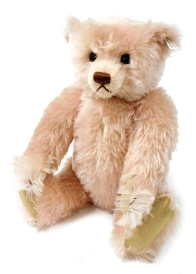 A Steiff replica teddy bear 1927 Rose 48, limited edition 7000, 1994, with certificate, boxed.