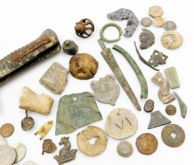 A group of archaeological finds, to include part of a French bayonet, token, other pieces of etched metalware, various World and GB coins, oxidised ring, etc. (1 box) - 2