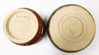 A group of studio pottery bowls, vases and a dish, variously decorated. (6) - 3