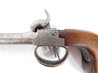 An early 19thC double barrel percussion pocket pistol, walnut handle, 20cm. - 3