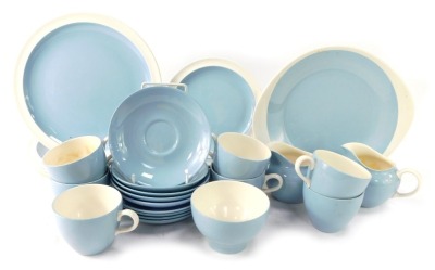 A Wedgwood part tea service in the Summer Sky pattern, comprising seven cups, three saucers, two milk jugs, sugar bowl, five dinner plates, seven side plates and a cake plate. - 2