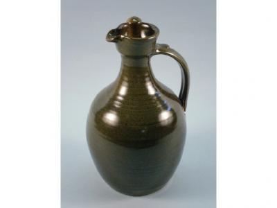 A Studio Pottery ewer and stopper by Ray Finch of Winchcombe with a brown glaze