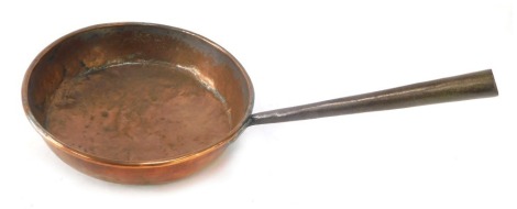 A copper boiling pan, with applied metal handle, 35cm diameter.