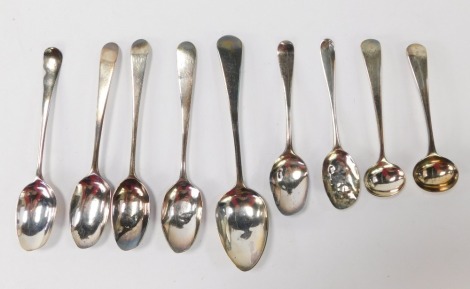 A group of silver teaspoons, plain, fiddle pattern and engraved, mixed hallmarks, Victorian and later, 3 ¾oz. (a quantity)