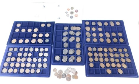 Collector's coins, comprising 1999 Wedding Coin Collection, various pennies and halfpennies, all enclosed in presentation aluminium case.