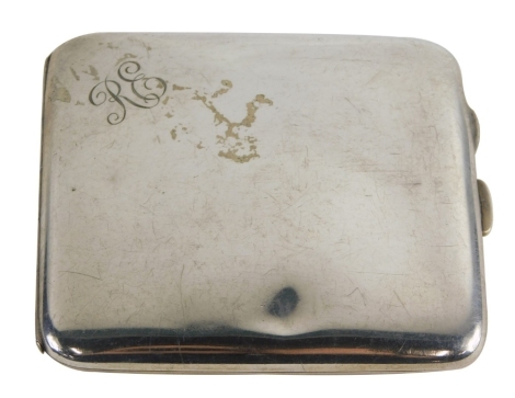 A George V silver cigarette case, with rounded ends and thumb mould handles, Birmingham 1922, 9cm wide 2.1oz.