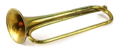 An early 20thC brass bugle, 43cm wide.