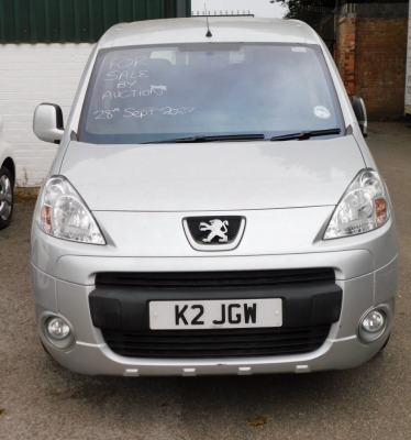 A Peugeot Partner Tepee S 107, registration K2 JGW, petrol, silver, MPV, Taxation Class Disabled, first registered 14/07/09, MOT expired 18th May 2022. - 3