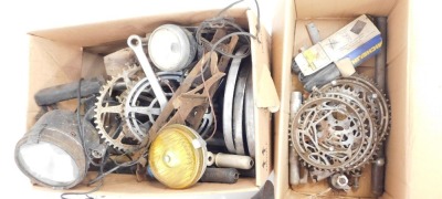 Automobile and bicycle parts, comprising wheel arches, lights, gauges, Kenwood car player, a Lucas Silver King cycle dynamo set, a Chossy car carry case, etc. (a quantity) - 5