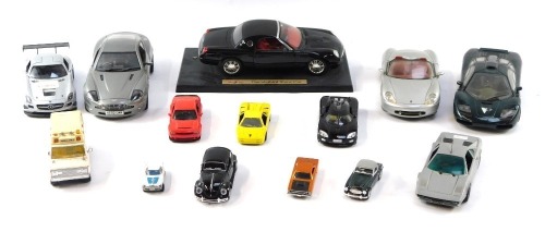 A group of diecast vehicles, to include the Beanstalk Group Aston Martin Vanquish, ambulance, Maisto Porsche Boxster, Motormax Mercedes Benz SLS AMG, Maisto Thunderbird Show Car, Maisto Mclaren F1 and various others. (1 tray 2 cars)