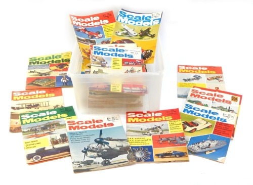 A group of Scale Model Magazines, mainly from 1970's. (1 box)