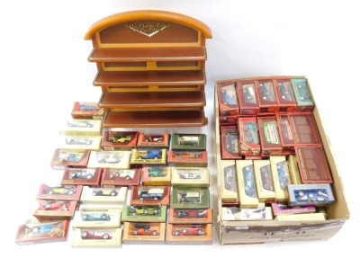 Matchbox Models of Yesteryear diecast vehicles, boxed, with presentation shelf. - 5