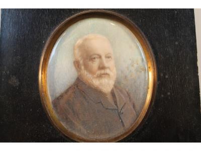 A pair of 19thC portrait miniatures of a gentleman