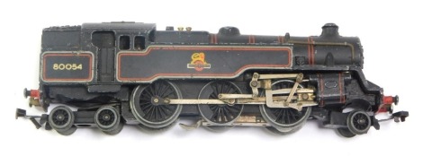 A Hornby Dublo 3 rail L4 Class 4mt locomotive, BR black livery, 80054, 2-6-4.