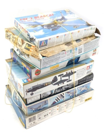 Revill Italeri Airfix and Heller model aircraft model kits, comprising F8 F-2 Bear Cat, Curtis B-40E Flying Tiger, Mosquito Corsair, Bristol Bowfighter F65-5 Hellcat, Spitfire MKXIVC, and a F4 U-7 Corsair, boxed. (a quantity)