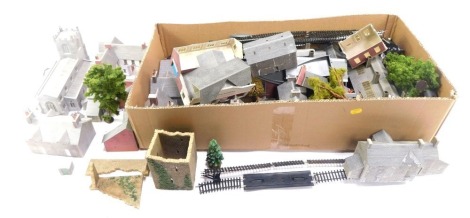 A group of Hornby OO gauge track and cardboard built models, and scenery. (1 box)