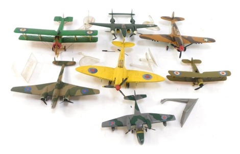 Kit built model aircraft. (1 tray)