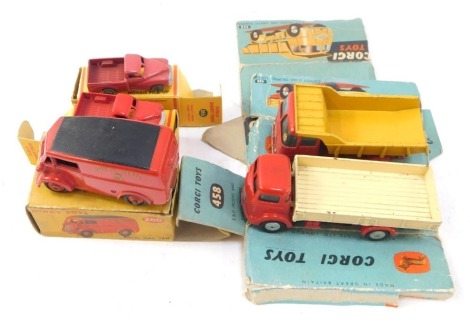 Five Corgi and Dinky Toy models, comprising Dinky 065 Morris Pick-Up (x2), 260 Auto Post Post Van, 452 drop side lorry, 458 ERF model, boxed. (5)