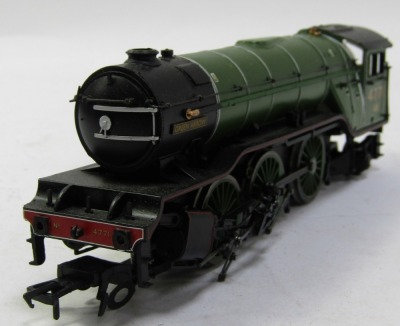 A Bachmann OO gauge LNER class V2 4771 green arrow locomotive, 2-6-2, 4771 in green livery. - 2