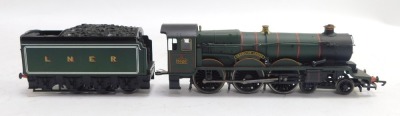 A Hornby OO gauge QR National class Trematon Castle locomotive and tender, in green livery, 4-6-2, 5020. - 3