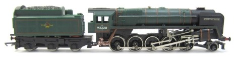 A kit built OO gauge Evening Star BR standard class 9F locomotive and tender, 2-10-0, 92220.