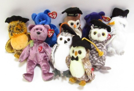 A group of TY Beanie Babies, mainly collector's bears and graduation owls, etc. (1 bag)