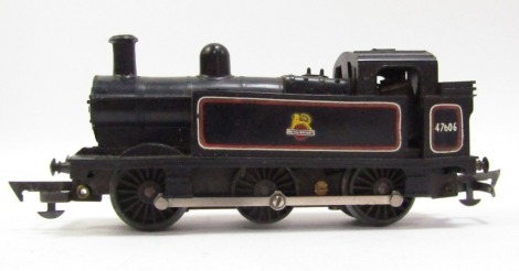 A Tri-ang Hornby OO gauge locomotive, R53, 47606, boxed.