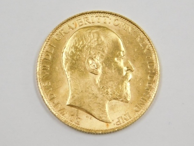 An Edward VII gold double sovereign, dated 1902, 16g. - 2