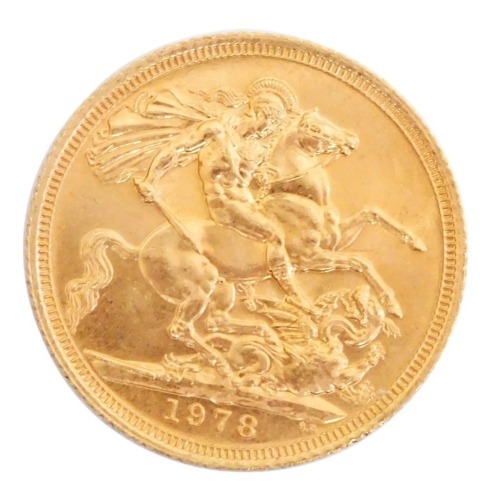 An Elizabeth II gold sovereign, dated 1978, 8.0g.