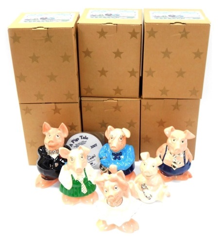 A set of Wade Natwest Silver Anniversary limited edition piggy banks, the 1982-2007 Silver Anniversary range limited edition no. 82/2500, comprising six figures, boxed, with a Pig's Tale DVD. (7)