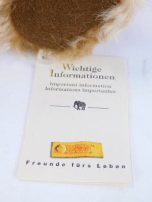 A Steiff 2002 bear, serial no. 3163, with certificate. - 4