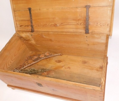 A stripped pine blanket box, on bun feet, 51cm high, 120cm wide, 64cm deep. - 2