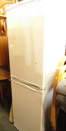 A Hotpoint Ice Diamond fridge freezer, RFA52.