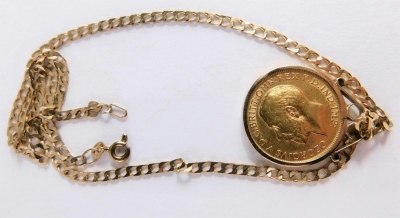 A George V gold full sovereign, 1912, in 9ct gold mount, attached to a slender link necklace marked 9kt, 42cm long, 13.2g all in. - 2