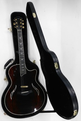 A Taylor T5 Thin Line 5-Way electric guitar, no.20061009512, six string, rosewood finish, 100cm long, cased. - 6